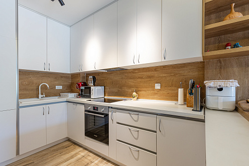 Luxury Penthouse in 5★ Resort with Rooftop Jacuzzi & Sunrise Views